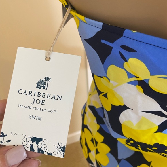 Caribbean Joe Blue and Yellow Floral Tankini Top only - Picture 5 of 11